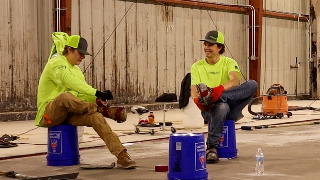 industrial concrete floor coating technicians